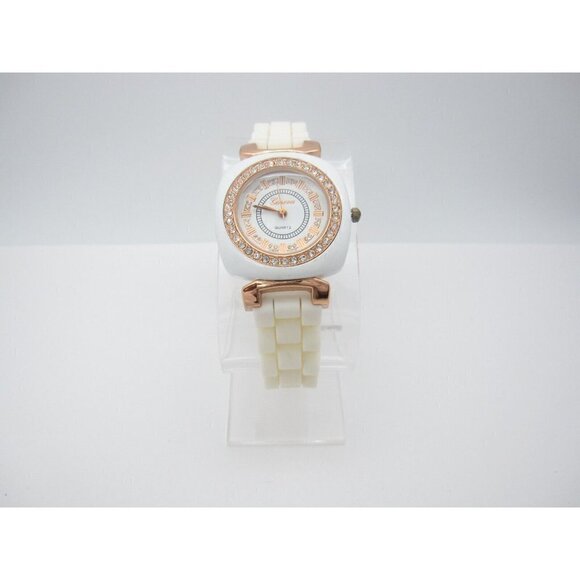 Women's Geneva Quartz WR Analog 34mm Dial Causal Round Watch (F29) - Picture 5 of 11